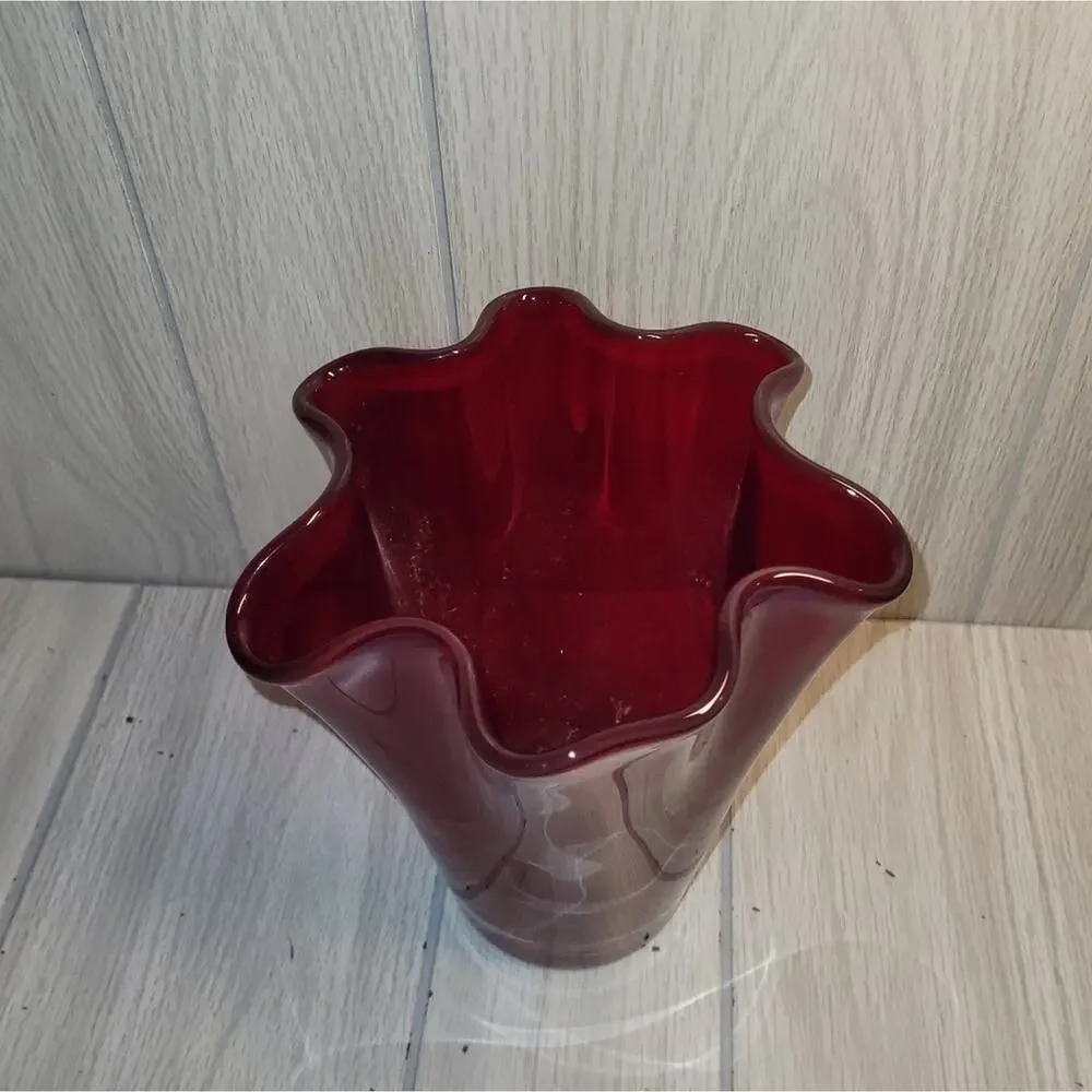 Vtg 70s Elegant Ruby Red Glass Handkerchief Vase Large Thick MCM Murano Style - Picture 2 of 9